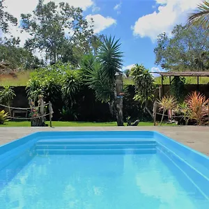 https://suite-guiga-mari.hotelsportoseguro.com